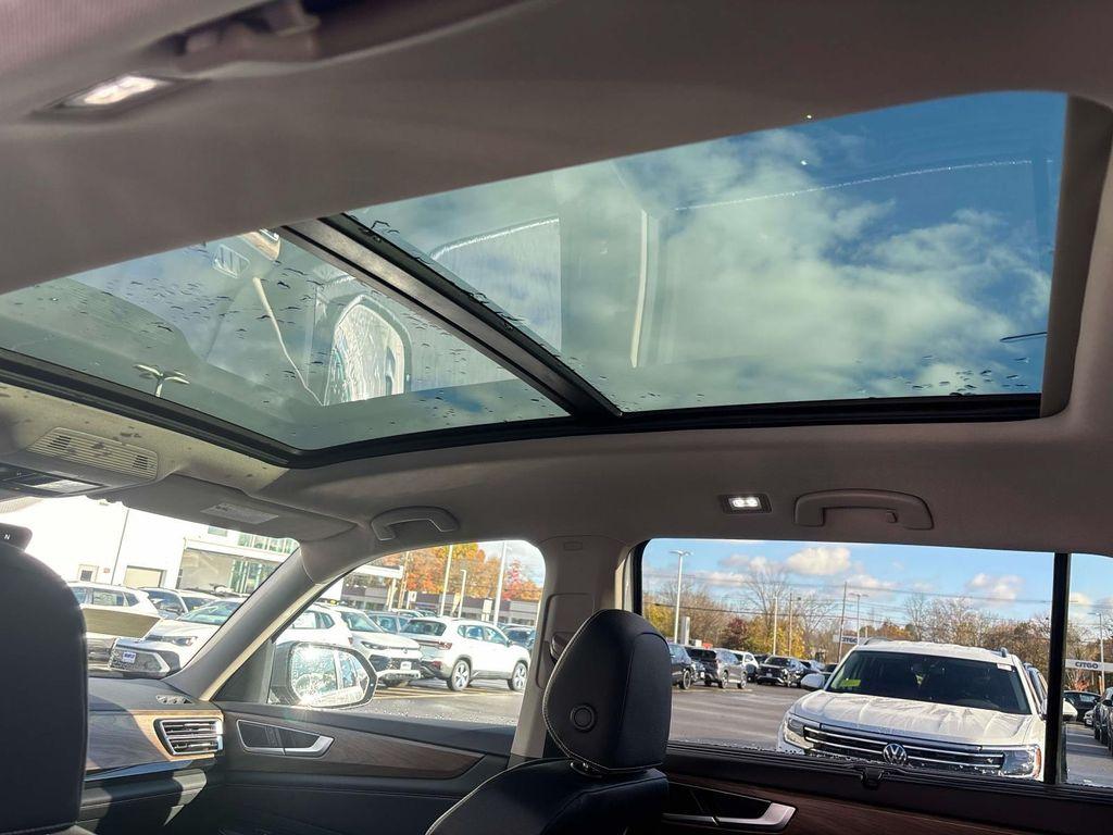 new 2026 Volkswagen Atlas car, priced at $48,039