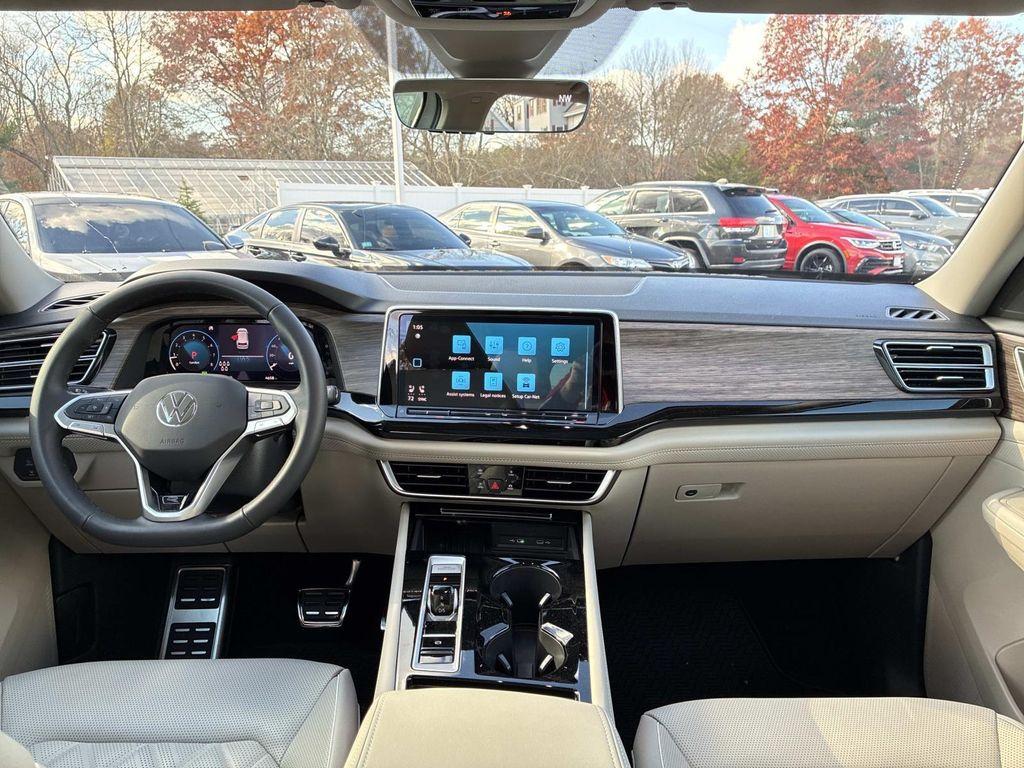 new 2026 Volkswagen Atlas car, priced at $55,714