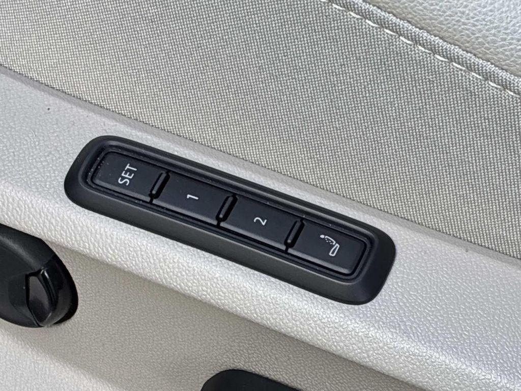 new 2026 Volkswagen Atlas car, priced at $55,714