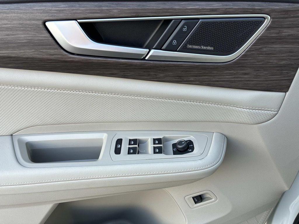 new 2026 Volkswagen Atlas car, priced at $55,714