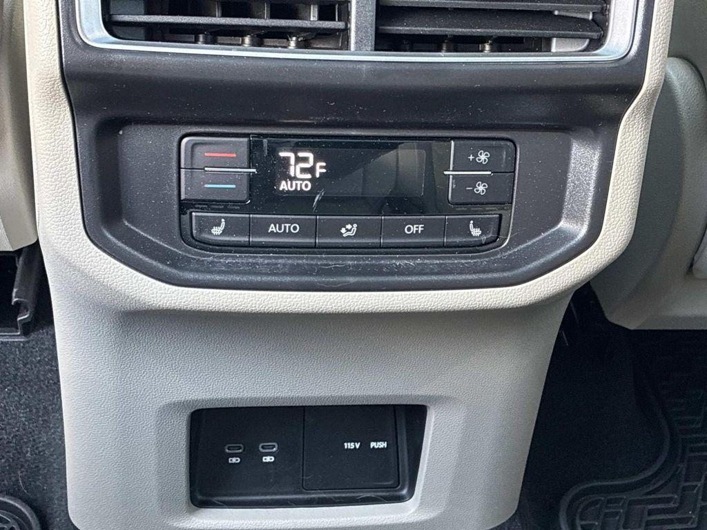 new 2026 Volkswagen Atlas car, priced at $55,714