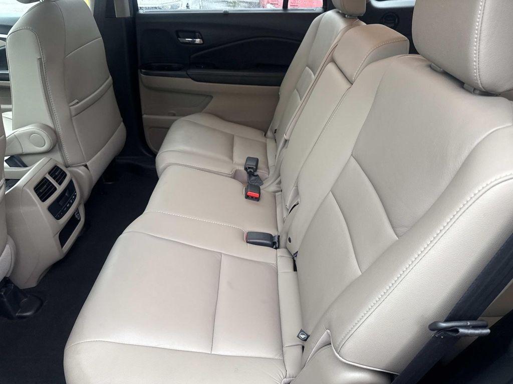 used 2021 Honda Pilot car, priced at $29,321