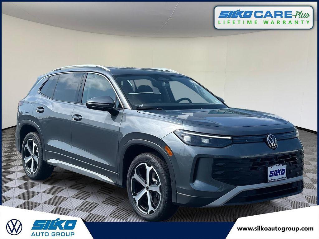 new 2025 Volkswagen Tiguan car, priced at $35,930