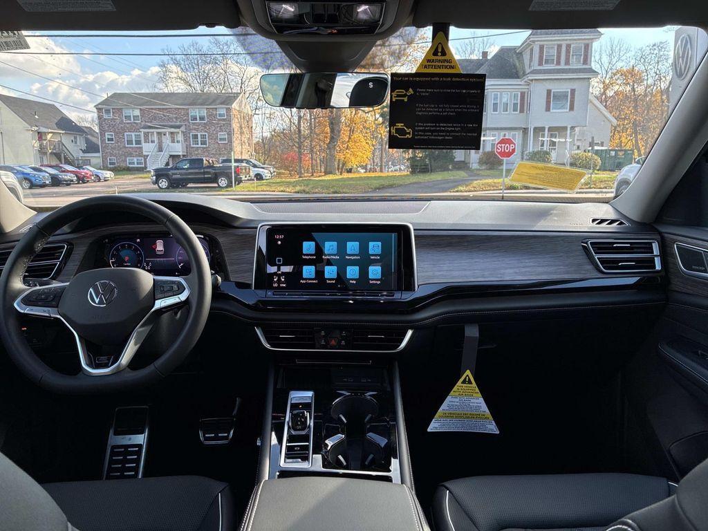 new 2026 Volkswagen Atlas car, priced at $55,875