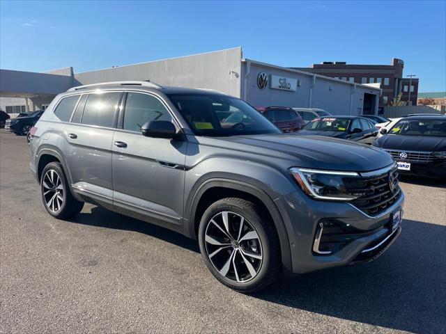 new 2024 Volkswagen Atlas car, priced at $50,695