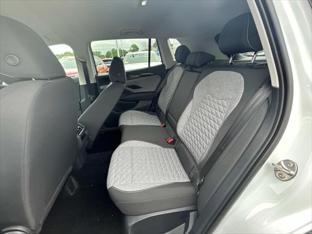 new 2025 Volkswagen Tiguan car, priced at $31,438
