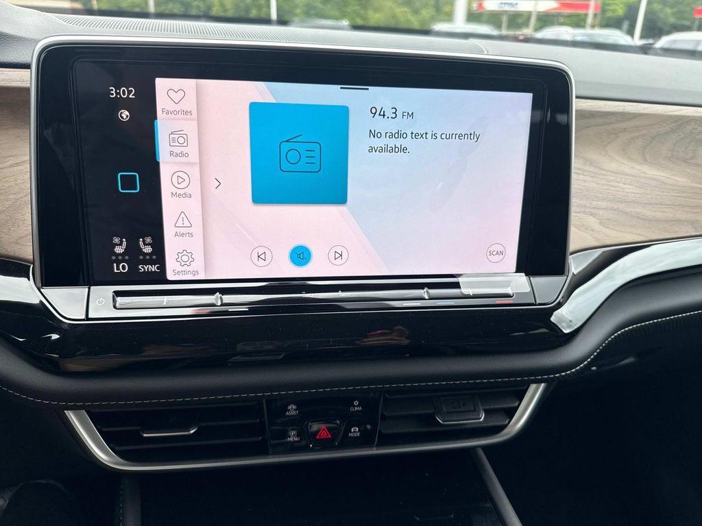 new 2026 Volkswagen Atlas car, priced at $48,554