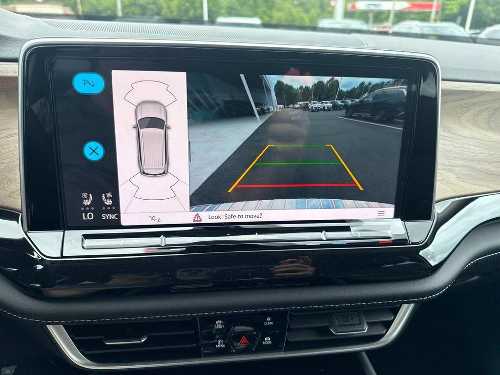 new 2026 Volkswagen Atlas car, priced at $48,554