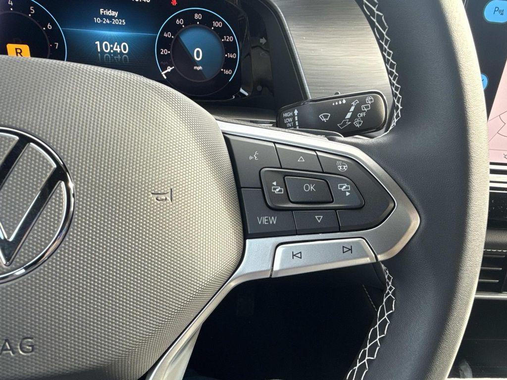 new 2026 Volkswagen Atlas Cross Sport car, priced at $47,752