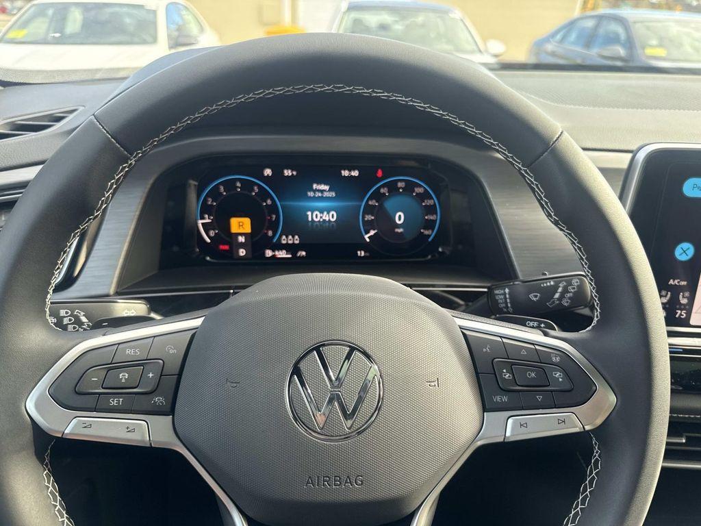 new 2026 Volkswagen Atlas Cross Sport car, priced at $47,752