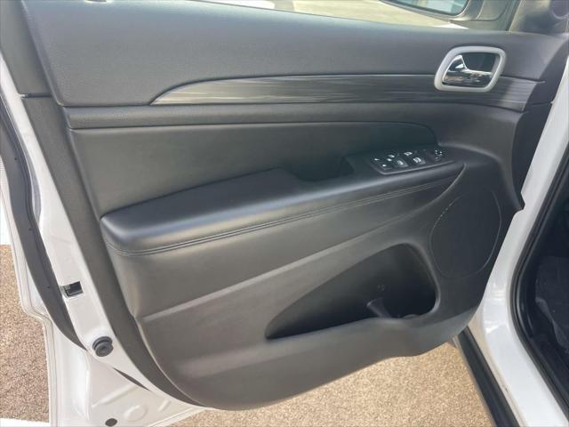 used 2021 Jeep Grand Cherokee car, priced at $23,987