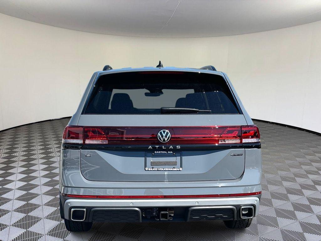 new 2026 Volkswagen Atlas car, priced at $50,473