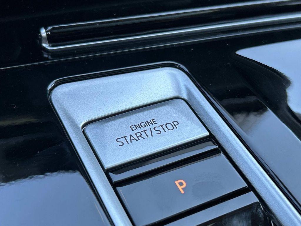 new 2026 Volkswagen Atlas car, priced at $50,473