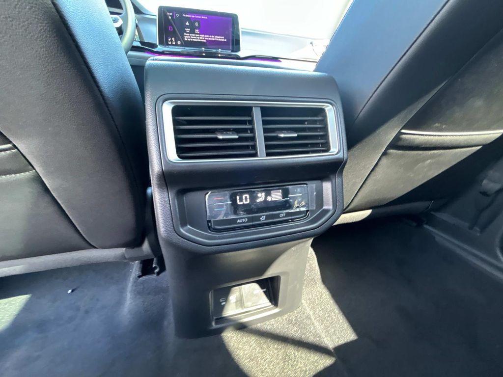 new 2026 Volkswagen Atlas car, priced at $50,473