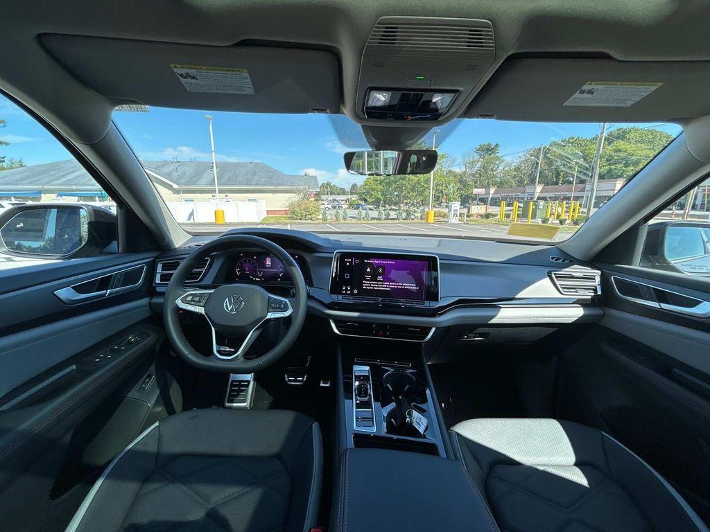 new 2026 Volkswagen Atlas car, priced at $50,473