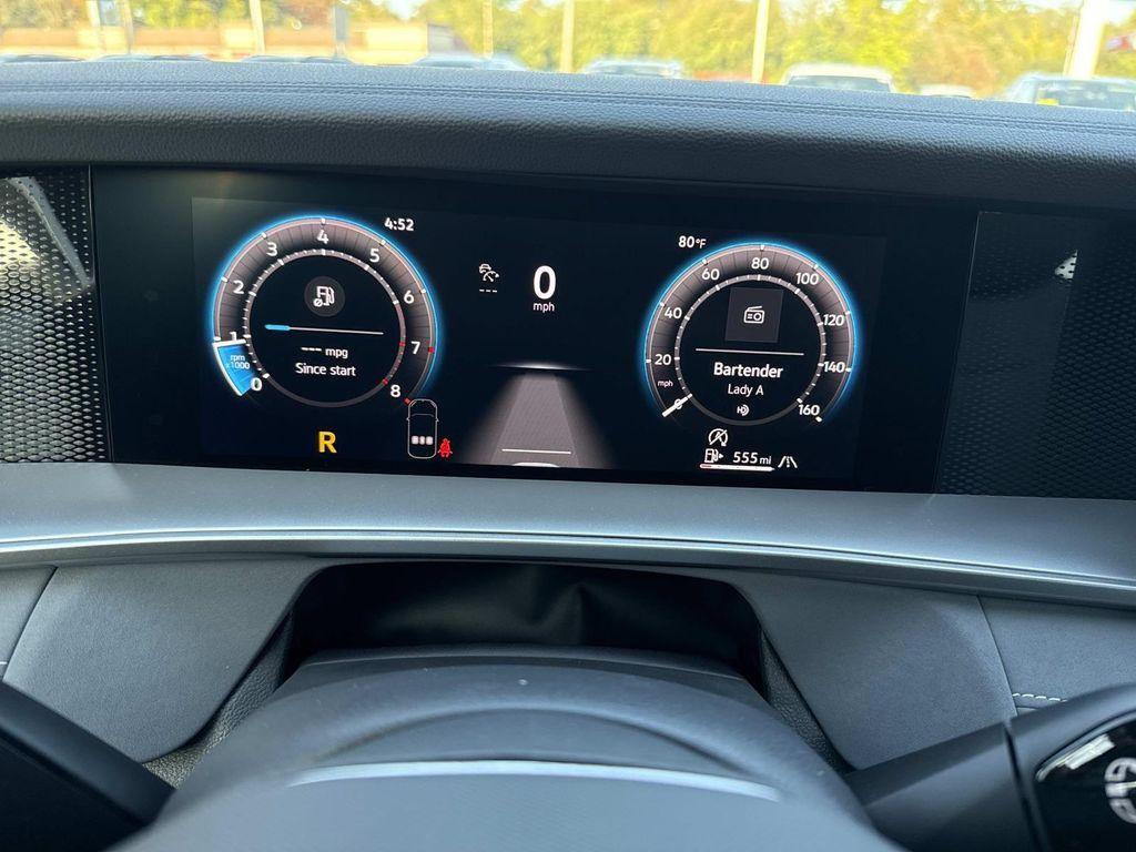 new 2025 Volkswagen Tiguan car, priced at $39,134