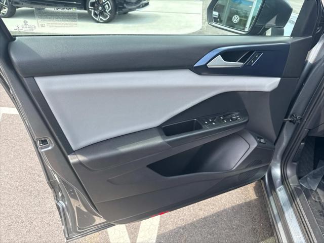 used 2022 Volkswagen Taos car, priced at $23,548