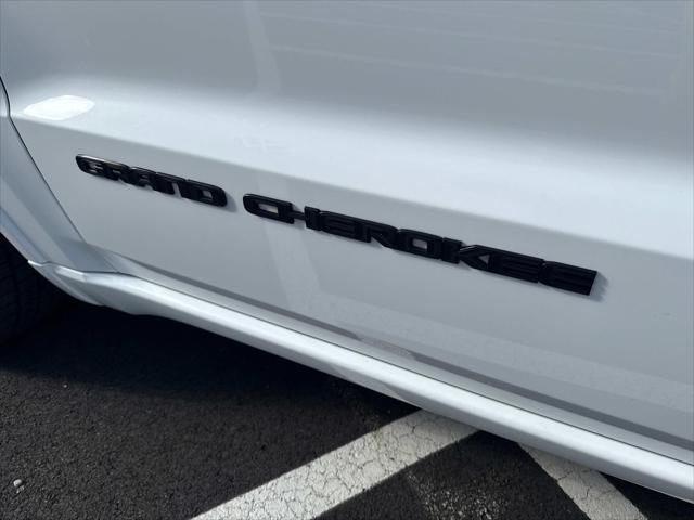 used 2019 Jeep Grand Cherokee car, priced at $22,715