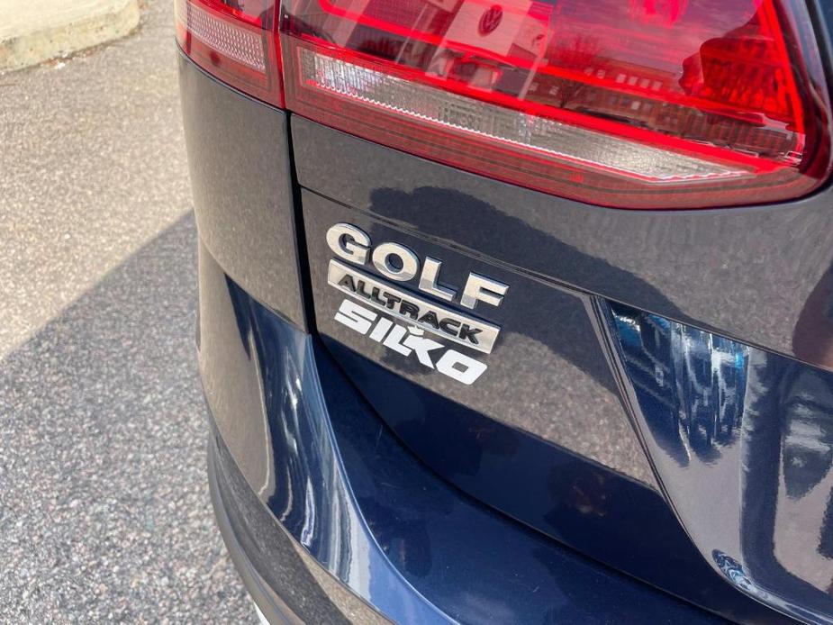 used 2017 Volkswagen Golf Alltrack car, priced at $14,699