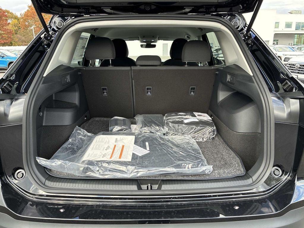 new 2025 Volkswagen Tiguan car, priced at $31,788