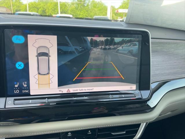 new 2025 Volkswagen Atlas car, priced at $48,911
