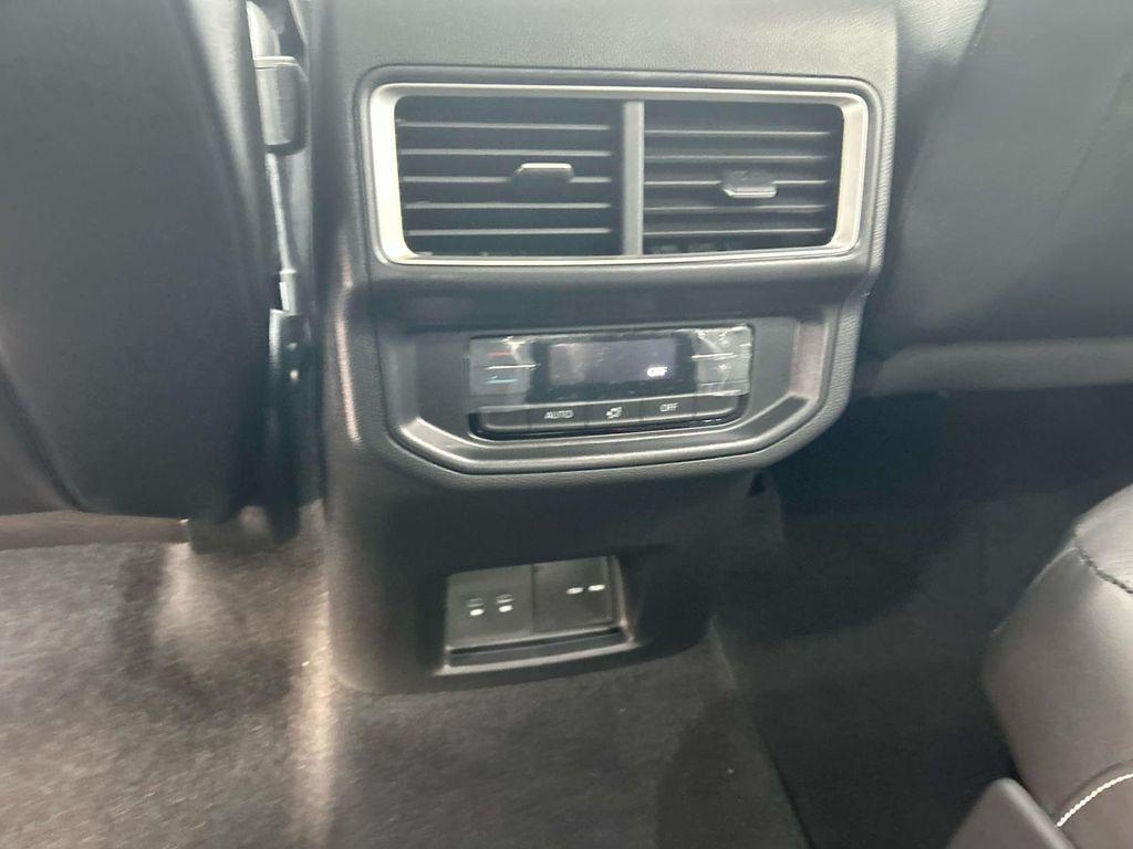 new 2026 Volkswagen Atlas car, priced at $47,961