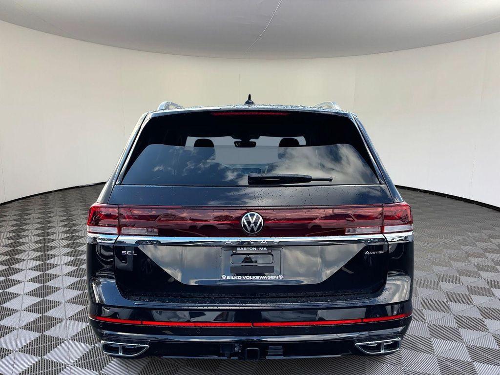 new 2026 Volkswagen Atlas car, priced at $56,188