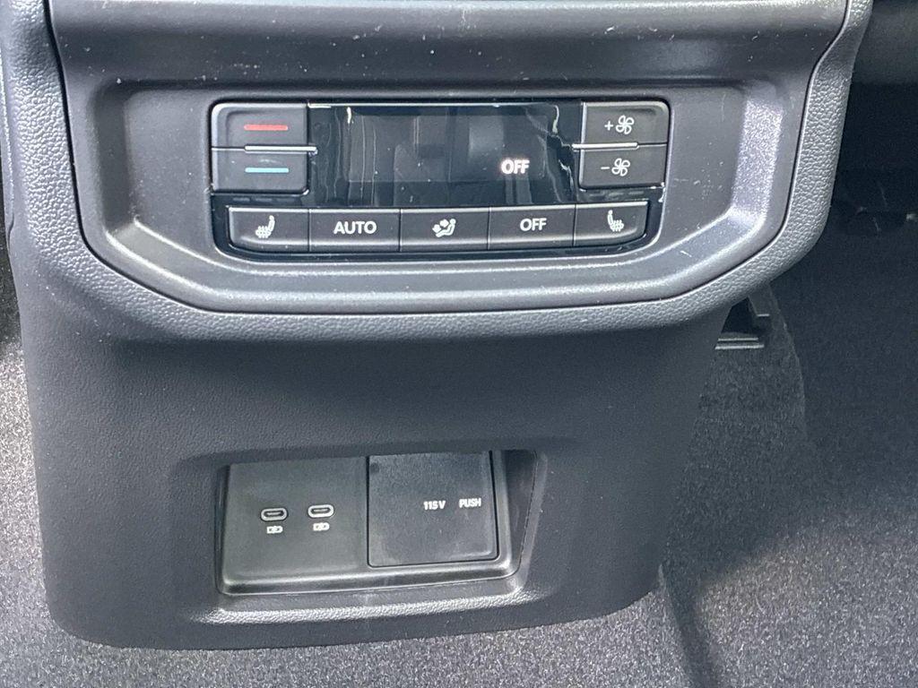 new 2026 Volkswagen Atlas car, priced at $56,188