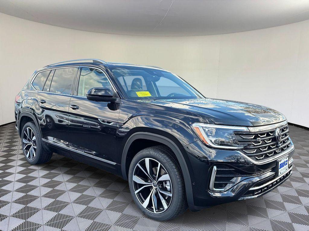 new 2026 Volkswagen Atlas car, priced at $56,188