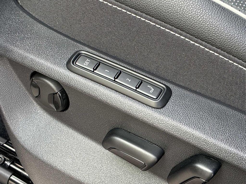 new 2026 Volkswagen Atlas car, priced at $56,188