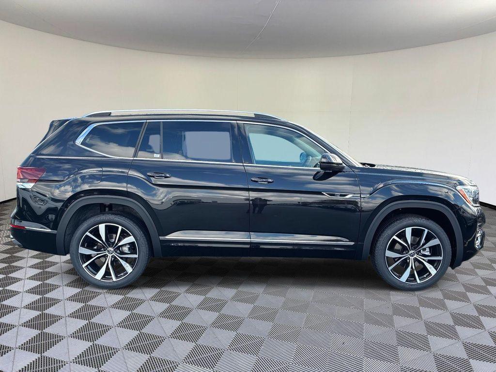 new 2026 Volkswagen Atlas car, priced at $56,188