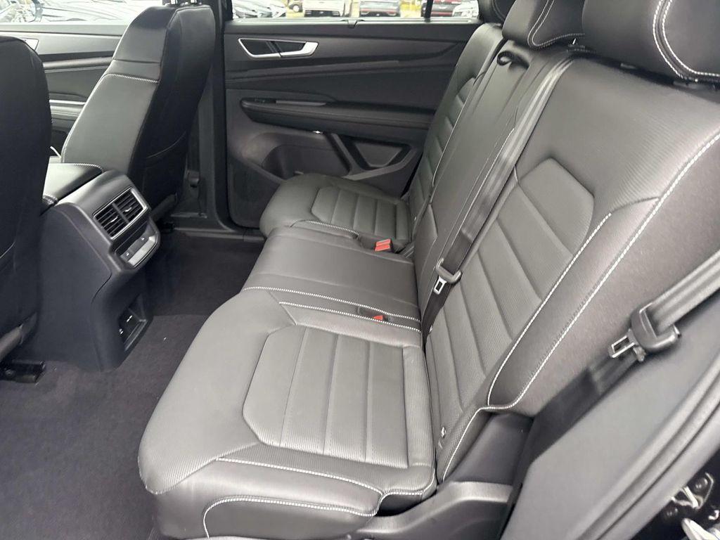 new 2026 Volkswagen Atlas Cross Sport car, priced at $49,825