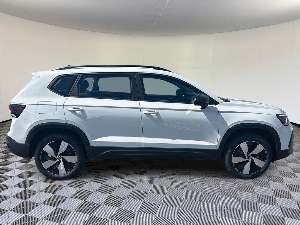 new 2025 Volkswagen Taos car