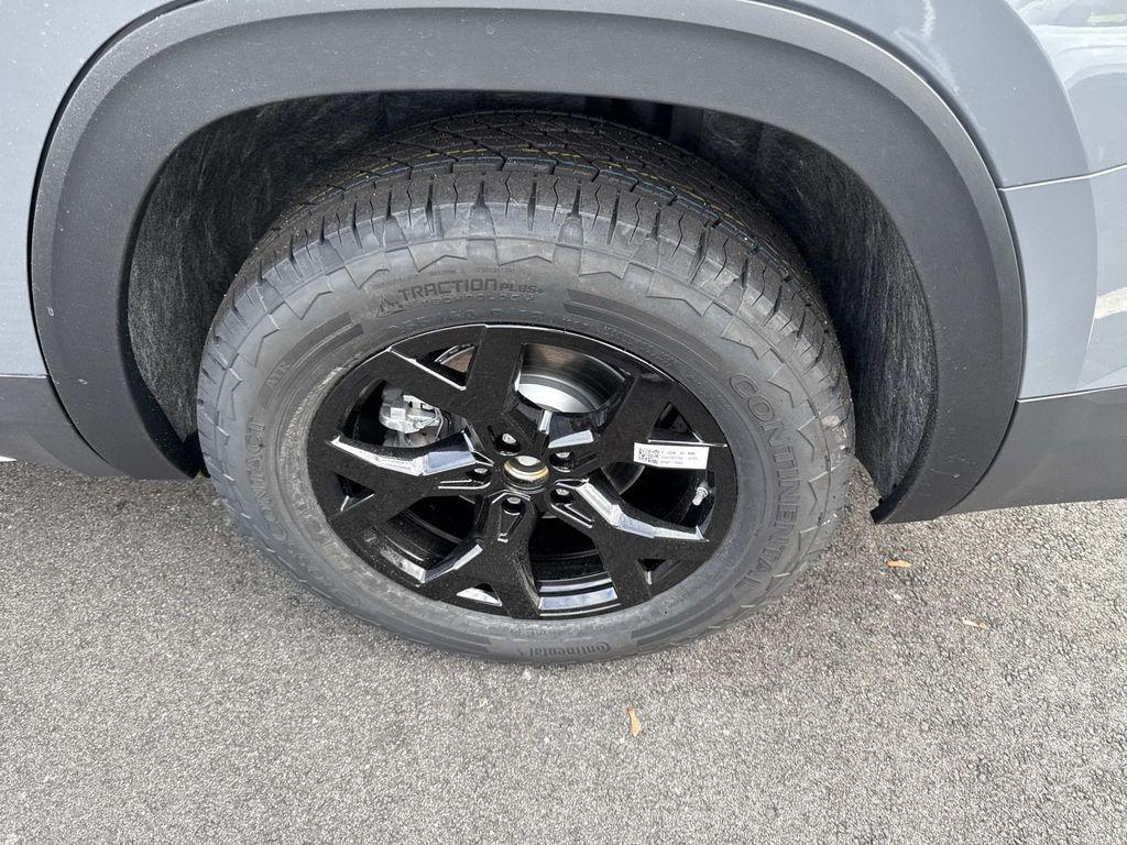 new 2026 Volkswagen Atlas car, priced at $49,482