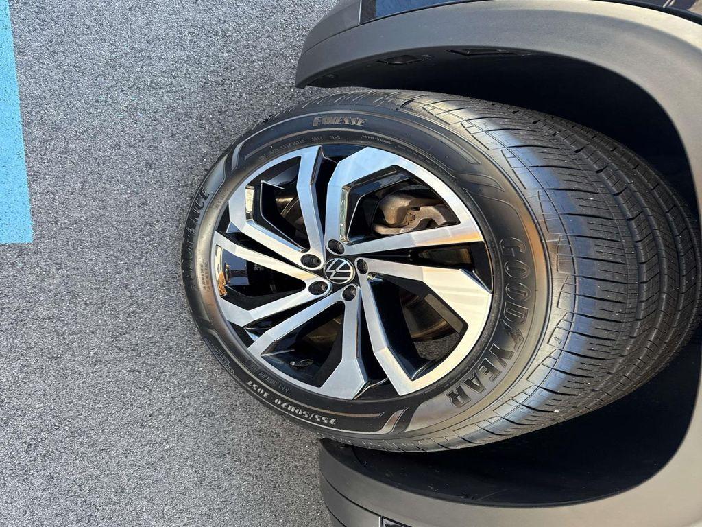 used 2023 Volkswagen Atlas car, priced at $29,998