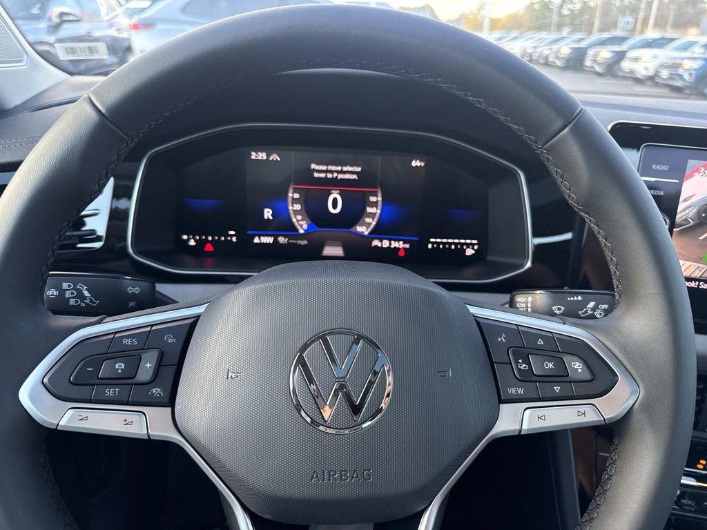 new 2025 Volkswagen Jetta car, priced at $27,463