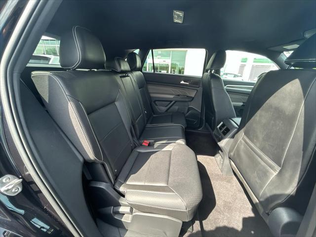 used 2021 Volkswagen Atlas Cross Sport car, priced at $27,025