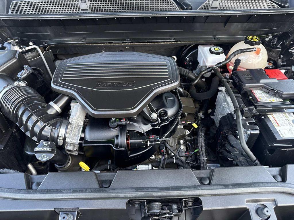 used 2021 GMC Acadia car, priced at $25,998