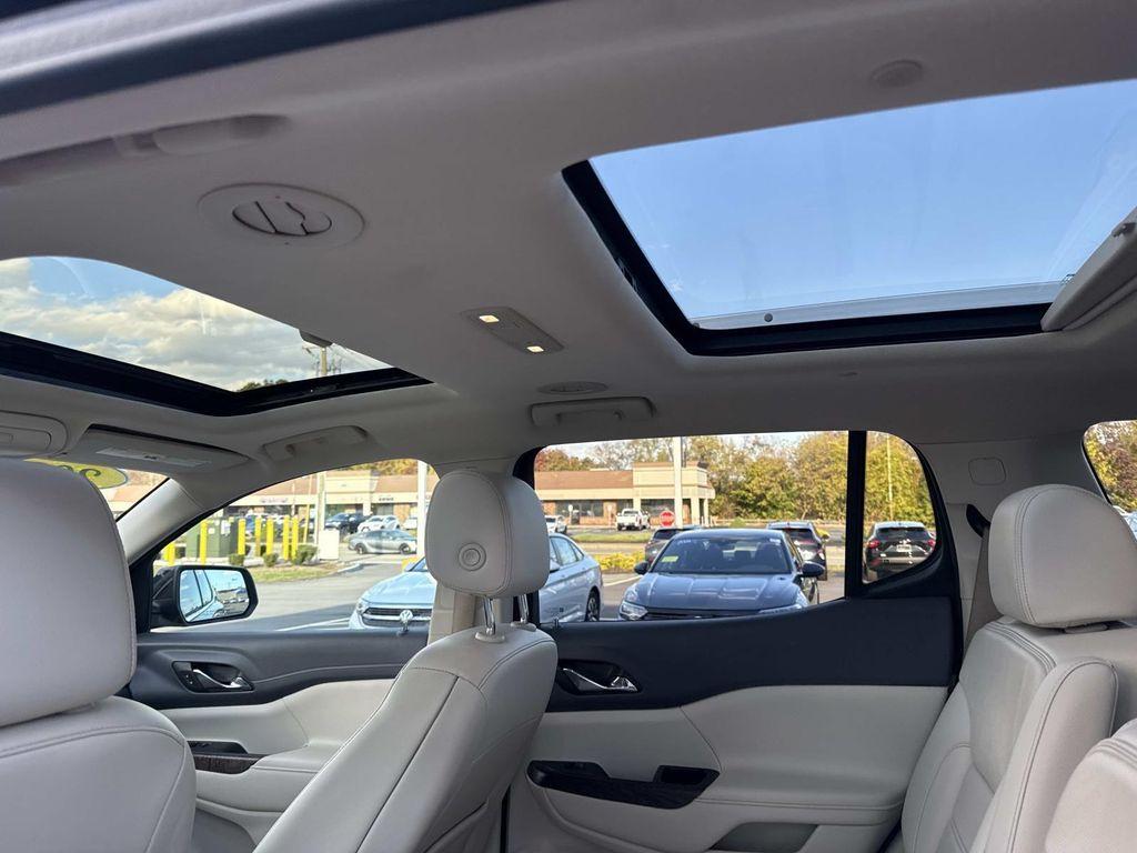 used 2021 GMC Acadia car, priced at $25,998