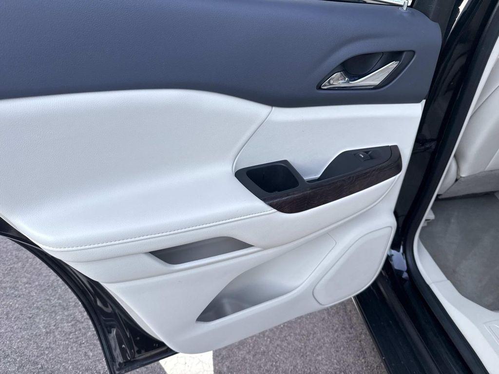 used 2021 GMC Acadia car, priced at $25,998