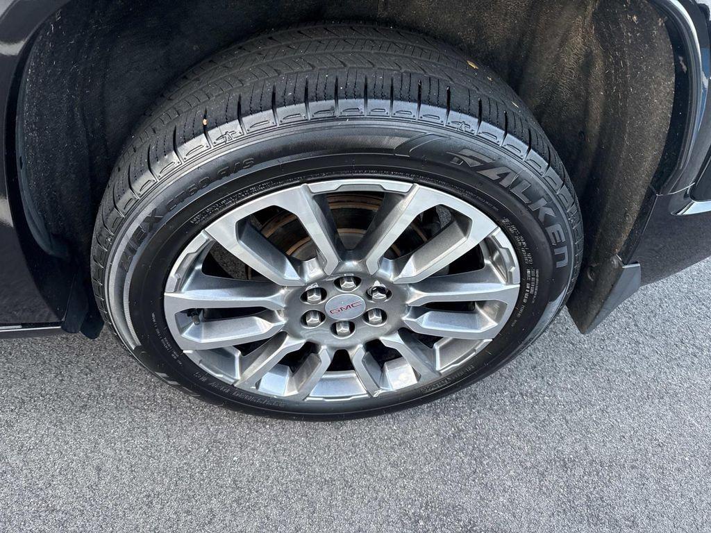 used 2021 GMC Acadia car, priced at $25,998