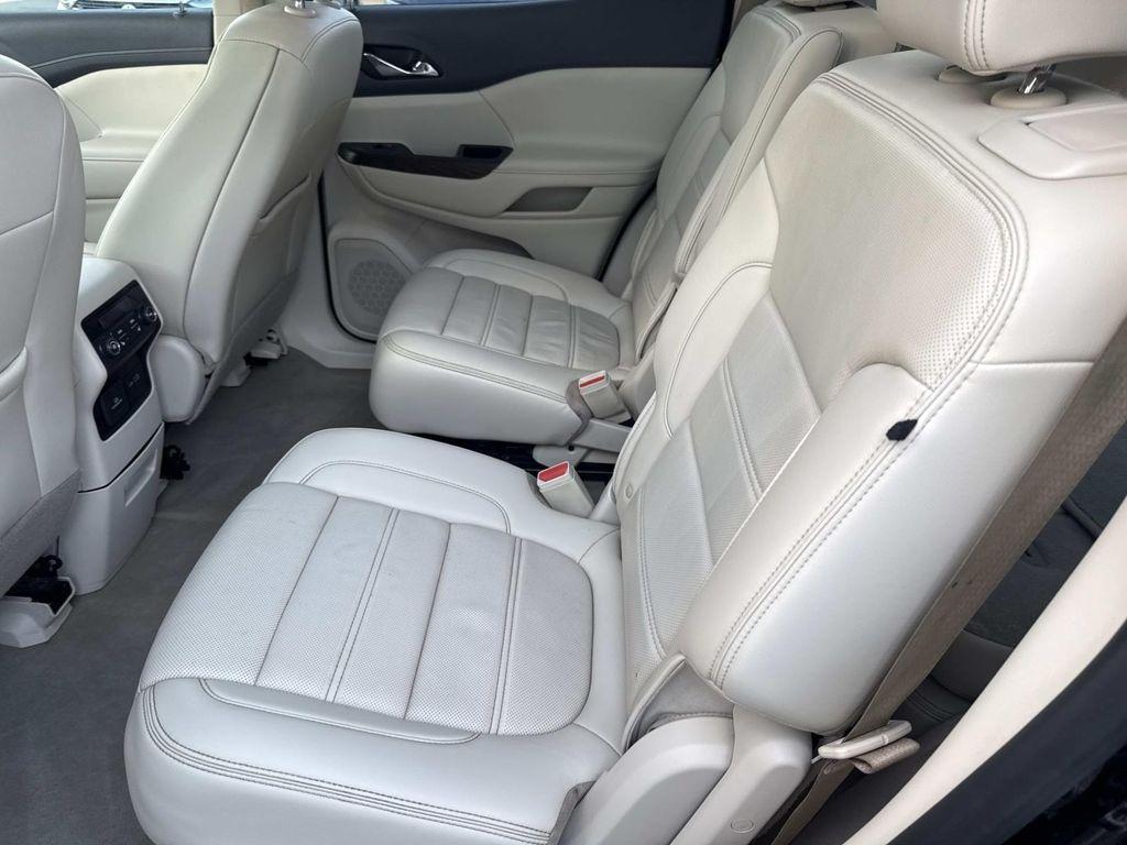 used 2021 GMC Acadia car, priced at $25,998