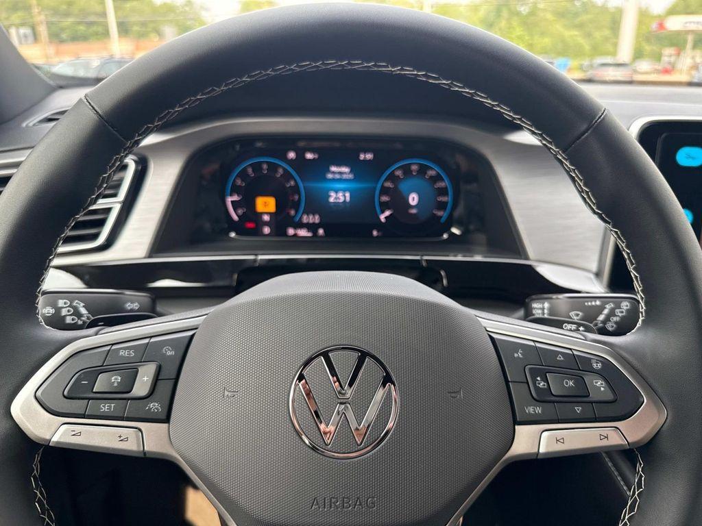 new 2025 Volkswagen Atlas Cross Sport car, priced at $37,718