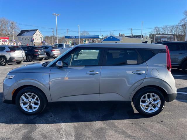 used 2022 Kia Soul car, priced at $18,429