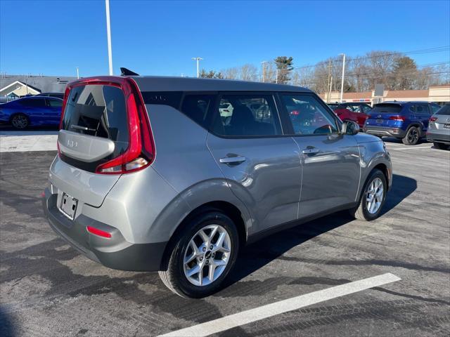 used 2022 Kia Soul car, priced at $18,429