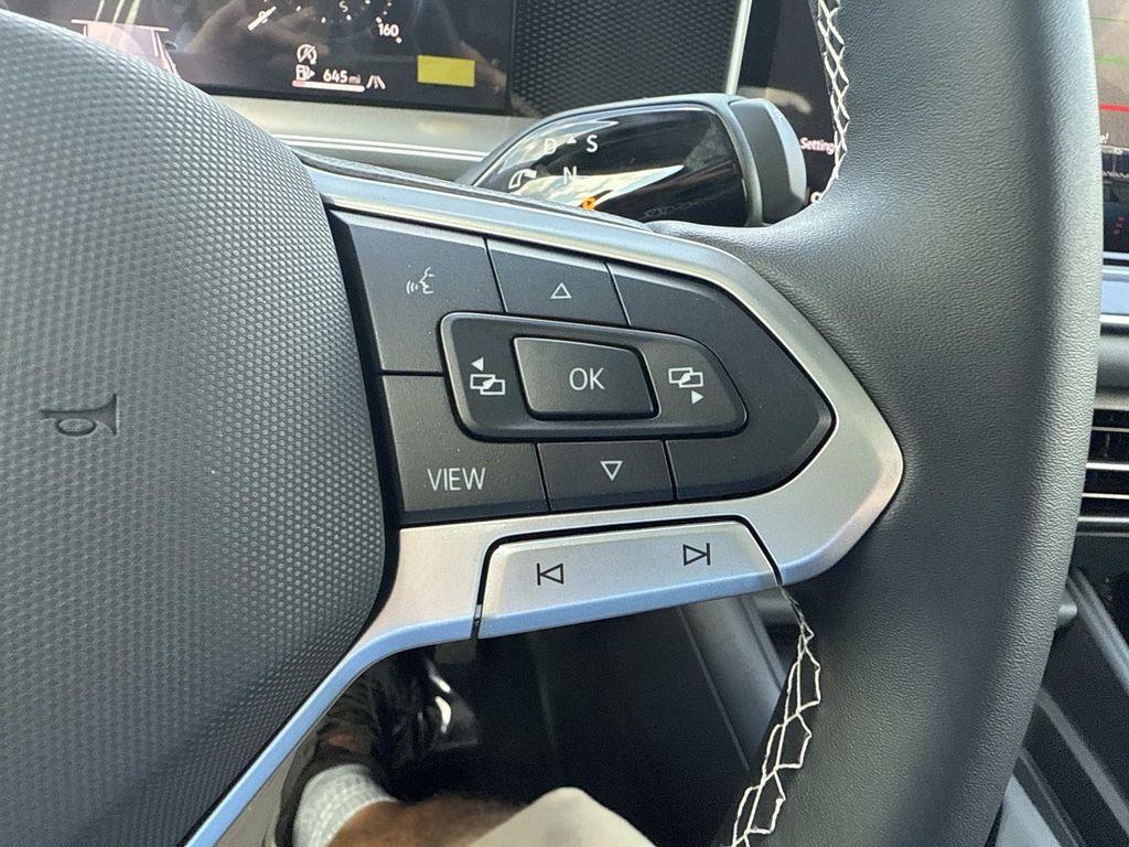 new 2025 Volkswagen Tiguan car, priced at $36,994