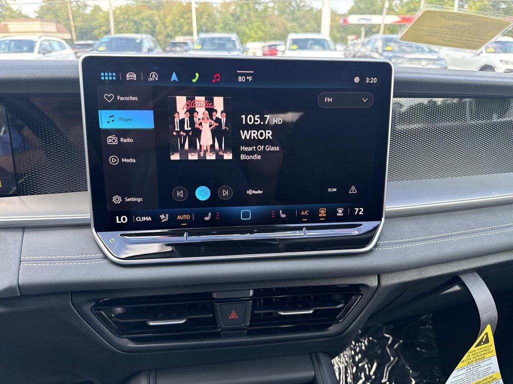 new 2025 Volkswagen Tiguan car, priced at $36,994