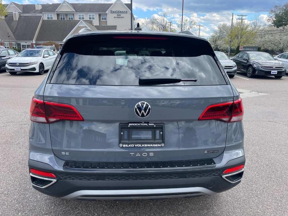 new 2024 Volkswagen Taos car, priced at $31,596