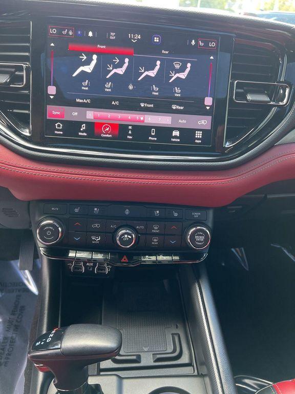 used 2022 Dodge Durango car, priced at $39,319