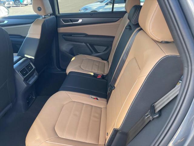 new 2025 Volkswagen Atlas Cross Sport car, priced at $48,036